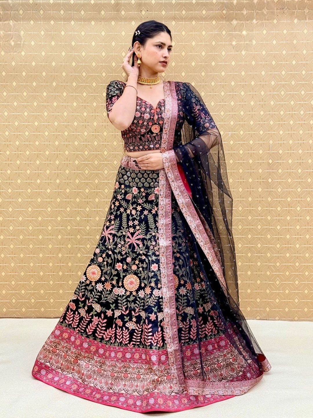 KUNDAN FAB Floral Embroidered Sequinned Lehenga With Blouse And Dupatta, Navy blue
KUNDAN FAB Floral Embroidered Sequinned Lehenga With Blouse And Dupatta, Navy blue