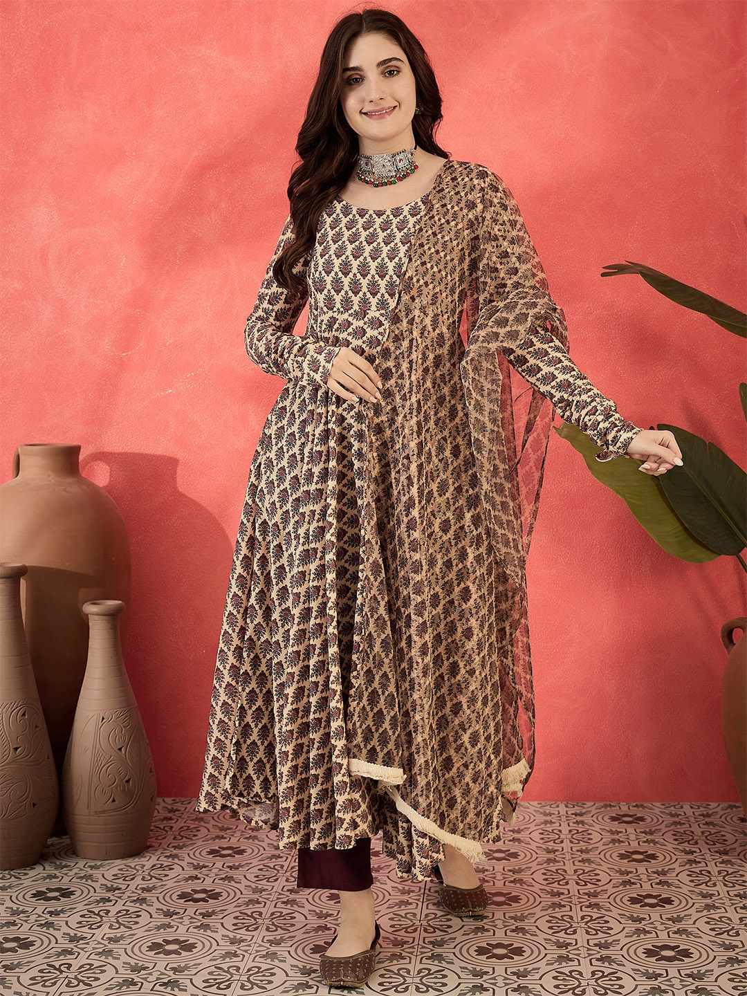Sangria Mughal Floral Printed Round Neck Muslin Anarkali Kurta With Trousers & Dupatta, Beige
Sangria Mughal Floral Printed Round Neck Muslin Anarkali Kurta With Trousers & Dupatta, Beige