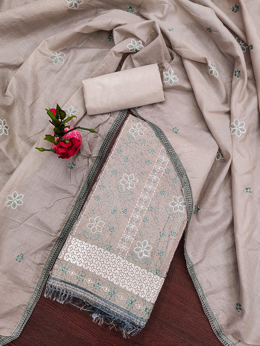 SHADOW & SAINING Floral Embroidered Thread Work Pure Cotton Semi-Stitched Dress Material, Grey
SHADOW & SAINING Floral Embroidered Thread Work Pure Cotton Semi-Stitched Dress Material, Grey