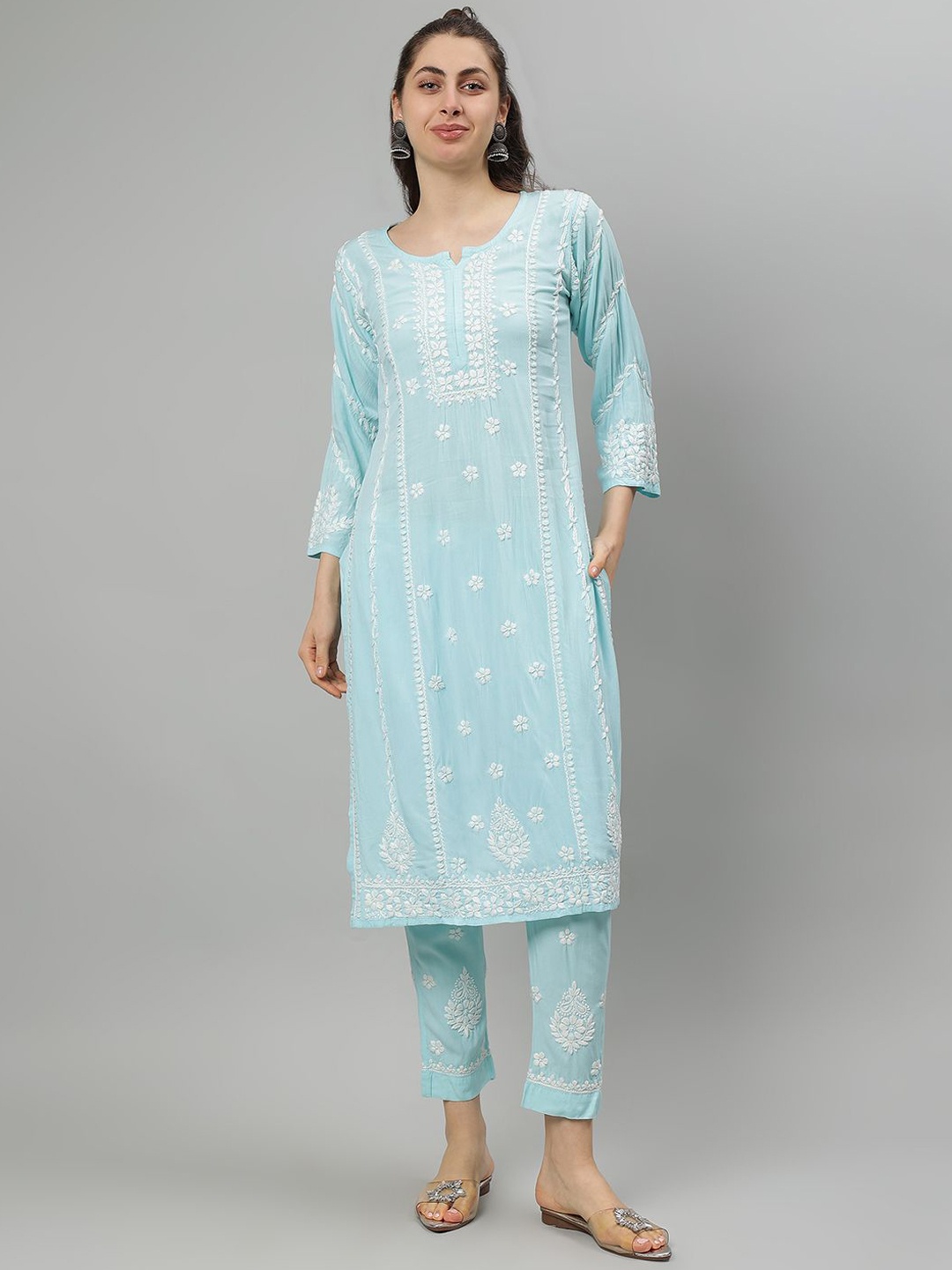 Seva Chikan Ethnic Motifs Embroidered Lucknowi Chikankari Straight Kurta & Palazzo, Sea green
Seva Chikan Ethnic Motifs Embroidered Lucknowi Chikankari Straight Kurta & Palazzo, Sea green