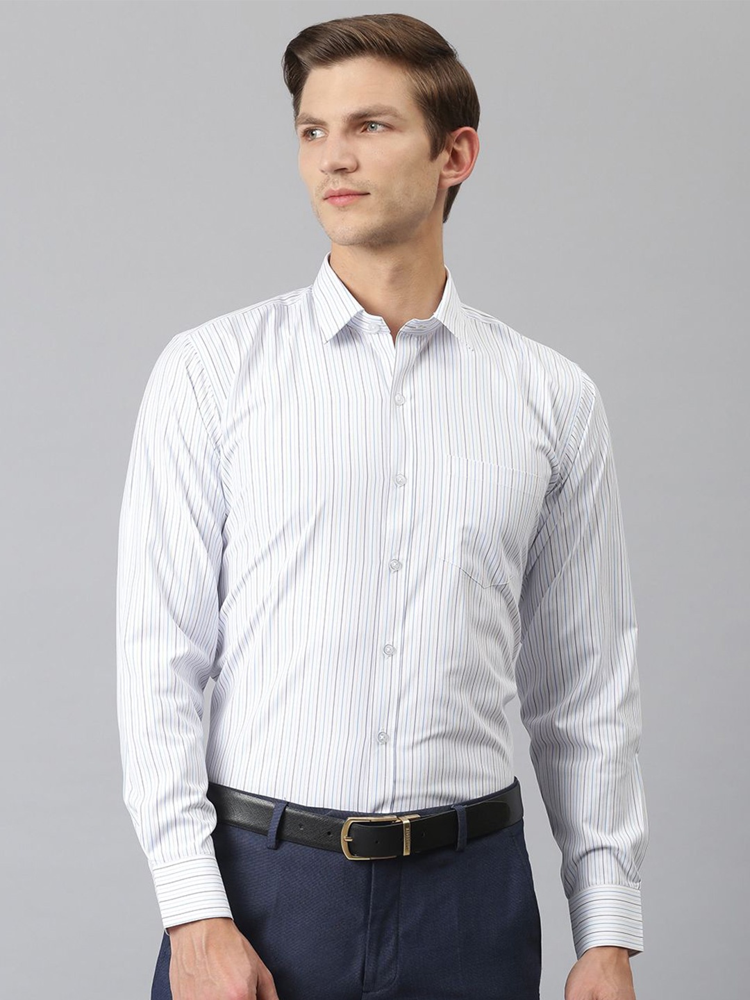 ACCOX Men Comfort Regular Fit Spread Collar Vertical Striped Cotton Formal Shirt, White
ACCOX Men Comfort Regular Fit Spread Collar Vertical Striped Cotton Formal Shirt, White
