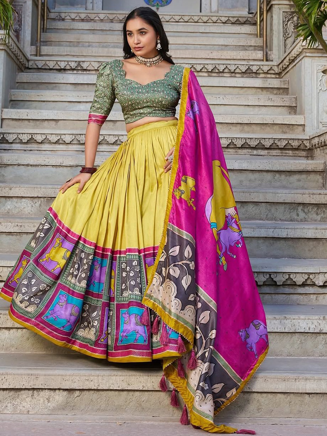 RADHVI BIZ Ethnic Motifs Printed Lehenga With Semi-Stitched Blouse & Dupatta, Yellow
RADHVI BIZ Ethnic Motifs Printed Lehenga With Semi-Stitched Blouse & Dupatta, Yellow