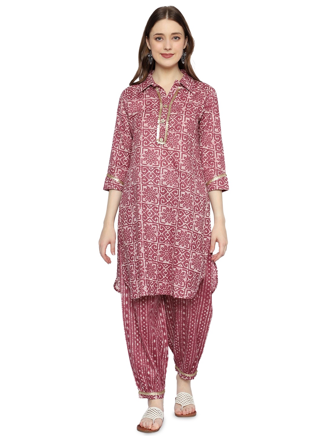 GMI Floral Printed Shirt Collar Three-Quarter Sleeves Pure Cotton Kurta With Patiala, Maroon
GMI Floral Printed Shirt Collar Three-Quarter Sleeves Pure Cotton Kurta With Patiala, Maroon