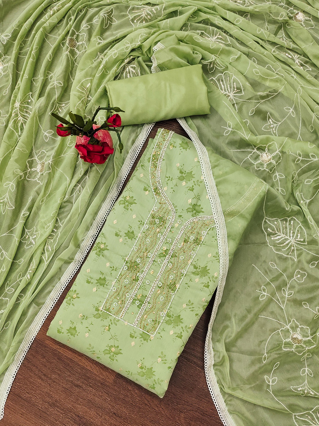 SHADOW & SAINING Floral Printed Beads And Stones Semi-Stitched Dress Material, Green
SHADOW & SAINING Floral Printed Beads And Stones Semi-Stitched Dress Material, Green