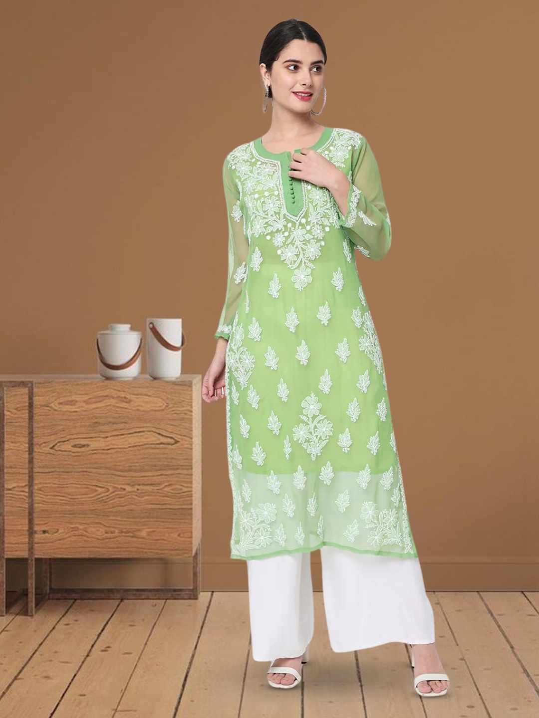 PARAMOUNT CHIKAN Ethnic Motifs Embroidered Lucknowi Chikankari Georgette Straight Kurta, Green
PARAMOUNT CHIKAN Ethnic Motifs Embroidered Lucknowi Chikankari Georgette Straight Kurta, Green