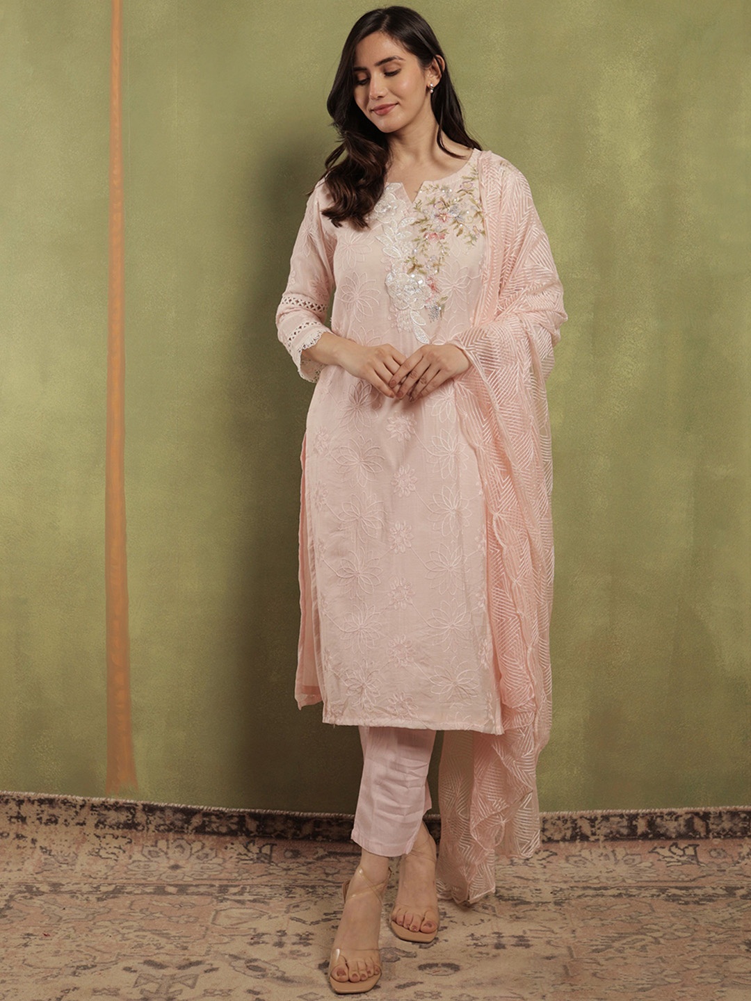 SRIHA Floral Embroidered Thread Work Notch Neck Straight Kurta With Trousers & Dupatta, Peach
SRIHA Floral Embroidered Thread Work Notch Neck Straight Kurta With Trousers & Dupatta, Peach