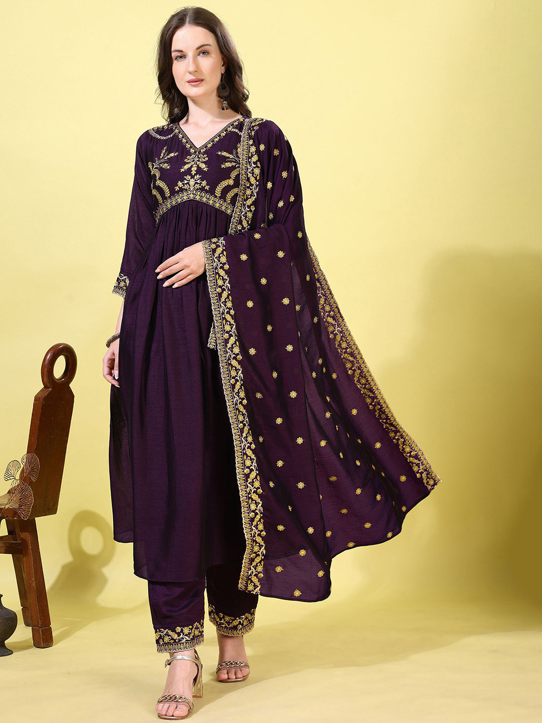 KALINI Floral Yoke Design V-Neck Thread Work Anarkali Kurta With Palazzos And Dupatta, Purple
KALINI Floral Yoke Design V-Neck Thread Work Anarkali Kurta With Palazzos And Dupatta, Purple