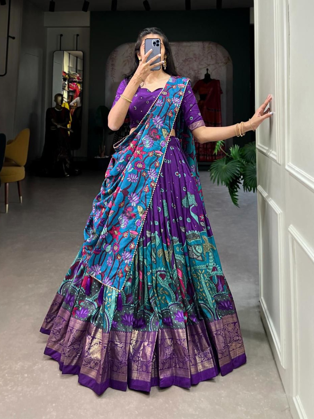 RADHVI BIZ Floral Printed Kalamkari Lehenga With Semi-Stitched Blouse & Dupatta, Purple
RADHVI BIZ Floral Printed Kalamkari Lehenga With Semi-Stitched Blouse & Dupatta, Purple