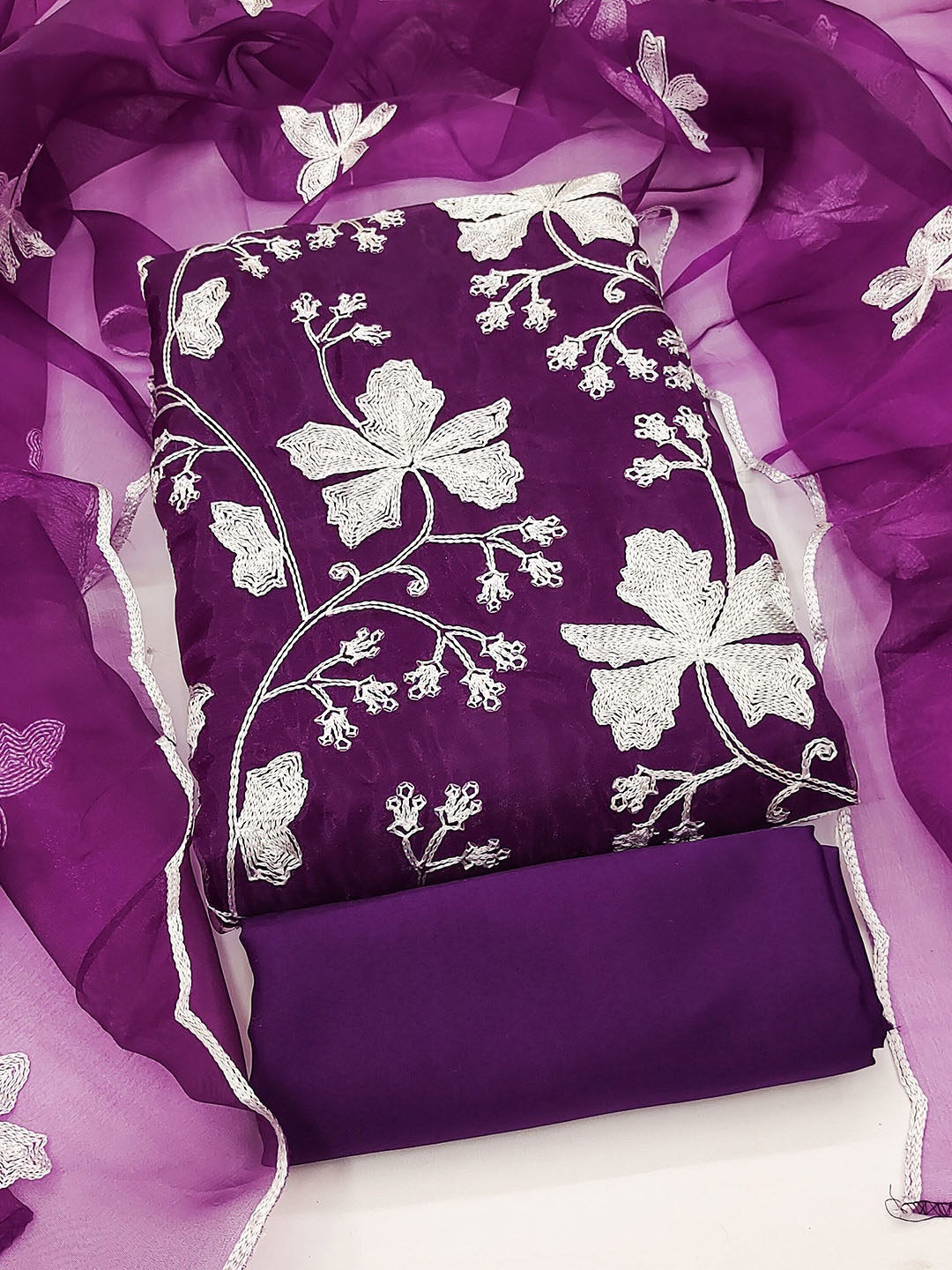 SHADOW & SAINING Floral Embroidered Thread Work Organza Unstitched Dress Material, Purple
SHADOW & SAINING Floral Embroidered Thread Work Organza Unstitched Dress Material, Purple
