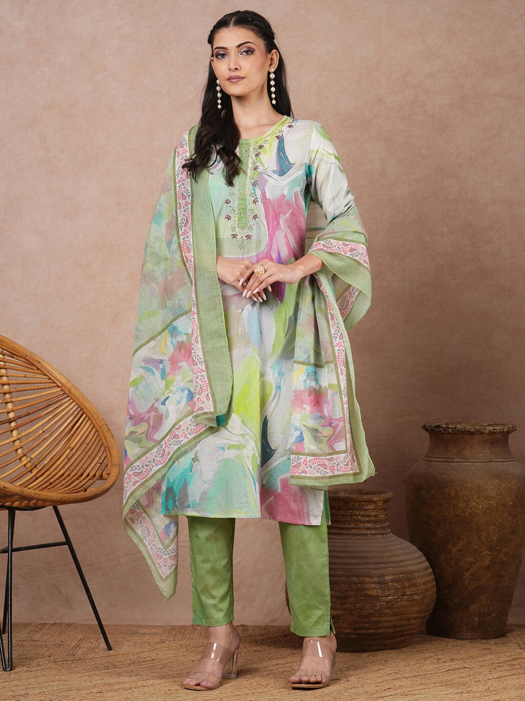 FASHOR Ethnic Motifs Printed Mirror Work Pure Cotton Straight Kurta & Trousers & Dupatta, Green
FASHOR Ethnic Motifs Printed Mirror Work Pure Cotton Straight Kurta & Trousers & Dupatta, Green