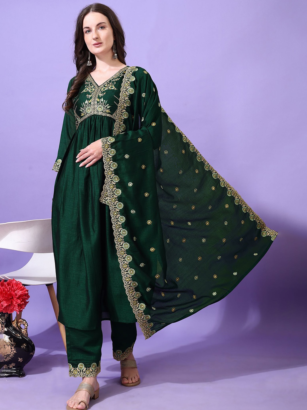 KALINI Floral Yoke Design V-Neck Thread Work Anarkali Kurta With Palazzos And Dupatta, Green
KALINI Floral Yoke Design V-Neck Thread Work Anarkali Kurta With Palazzos And Dupatta, Green