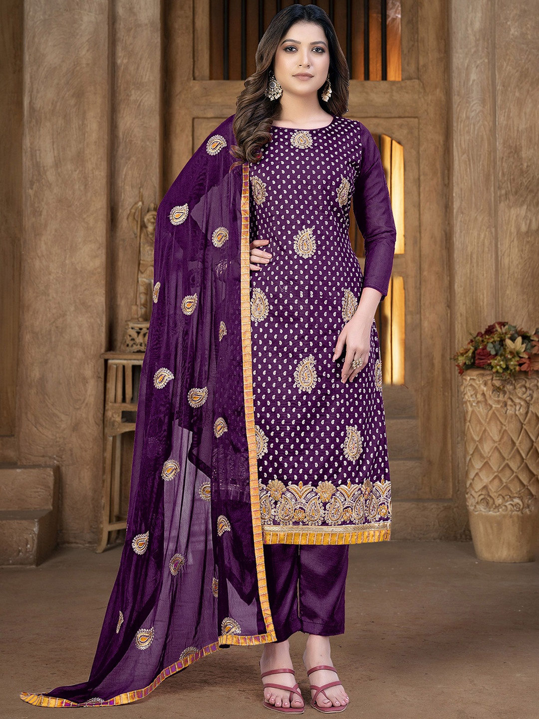 SHADOW & SAINING Paisley Sequinned Embroidered Semi-Stitched Dress Material, Magenta
SHADOW & SAINING Paisley Sequinned Embroidered Semi-Stitched Dress Material, Magenta