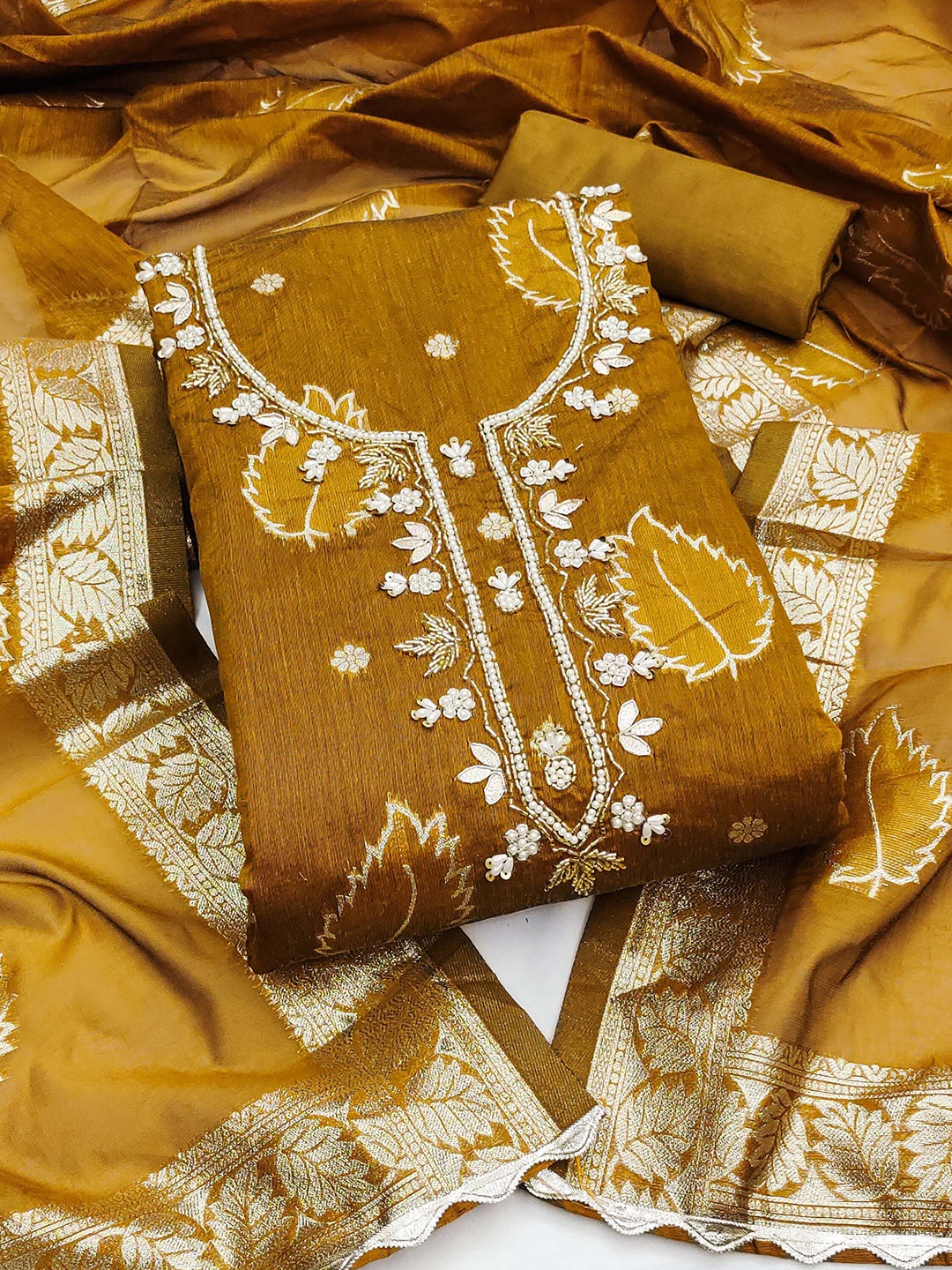 SHADOW & SAINING Floral Woven Design Beads And Stones Semi-Stitched Dress Material, Mustard
SHADOW & SAINING Floral Woven Design Beads And Stones Semi-Stitched Dress Material, Mustard