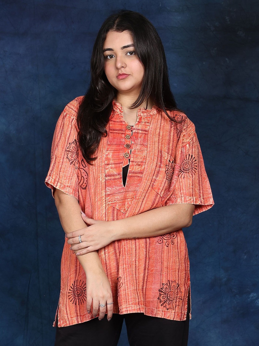 Exotic India Printed Hindu Religious Symbols Short Kurti with Pinstripe Pattern, Peach
Exotic India Printed Hindu Religious Symbols Short Kurti with Pinstripe Pattern, Peach