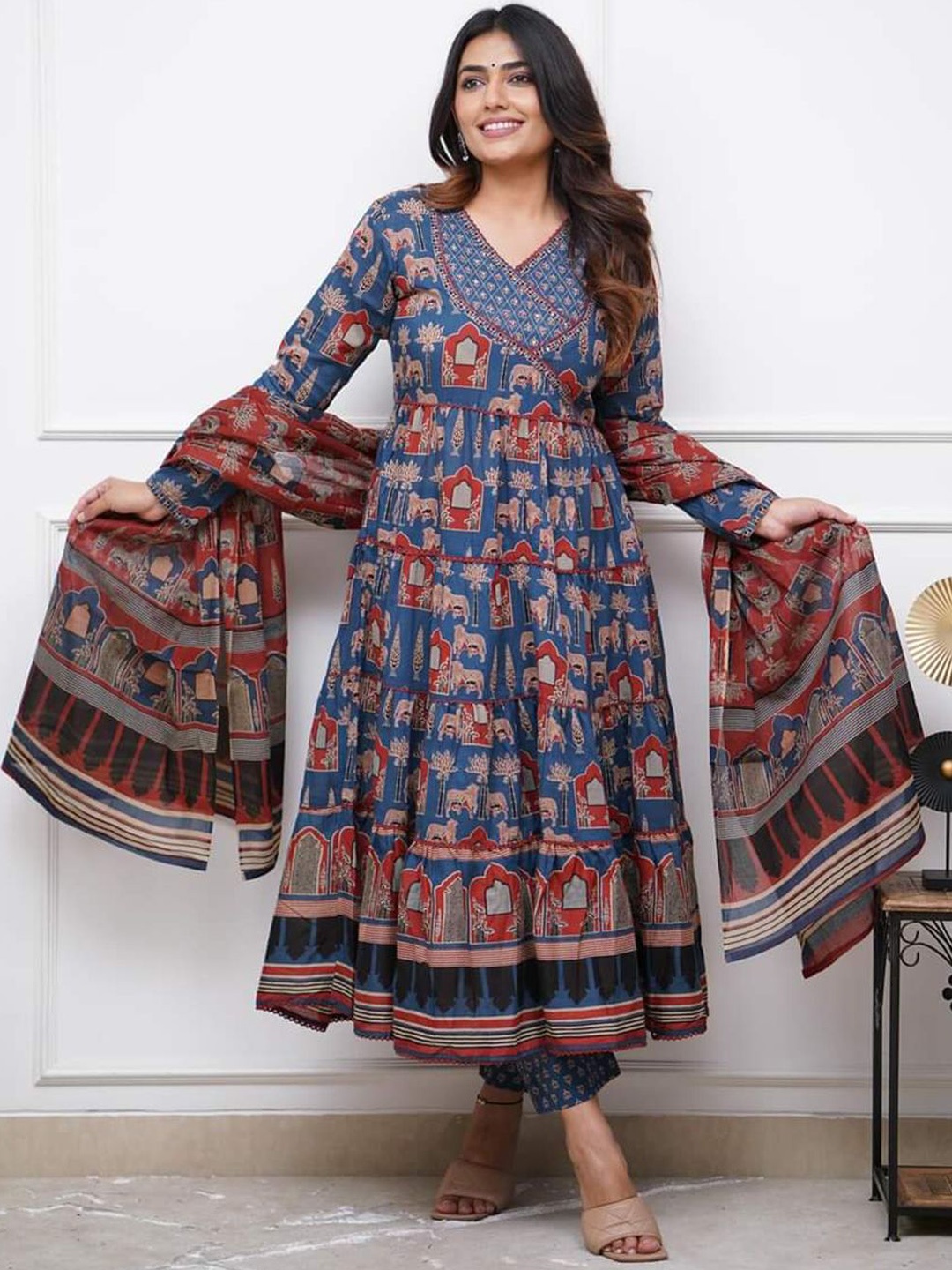 TOOCHKI Kalamkari Print Thread Work Cotton Ethnic Motifs Anarkali Kurti Pant & Dupatta, Blue
TOOCHKI Kalamkari Print Thread Work Cotton Ethnic Motifs Anarkali Kurti Pant & Dupatta, Blue