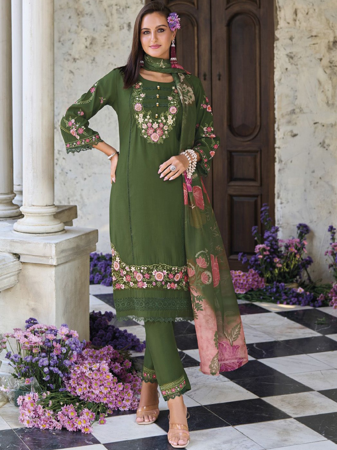 Varanga Floral Embroidered Thread Work Pure Cotton Straight Kurta With Trouser And Dupatta, Green
Varanga Floral Embroidered Thread Work Pure Cotton Straight Kurta With Trouser And Dupatta, Green