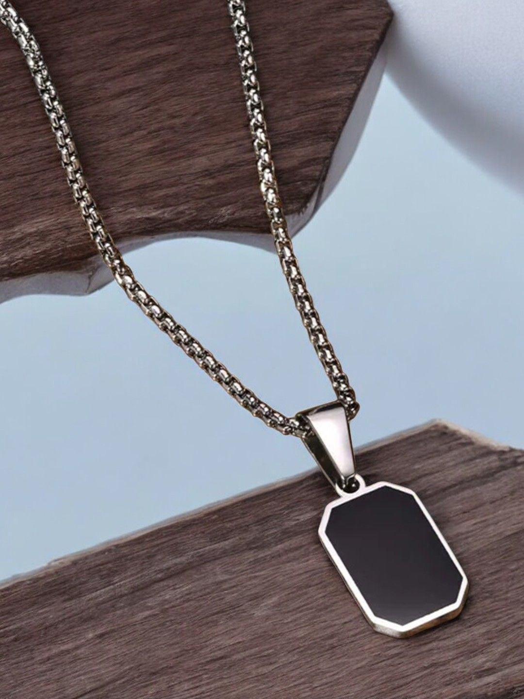 The Roadster Lifestyle Co. Men Stainless Steel Rectangle Shaped Pendant With Chain, Silver
The Roadster Lifestyle Co. Men Stainless Steel Rectangle Shaped Pendant With Chain, Silver