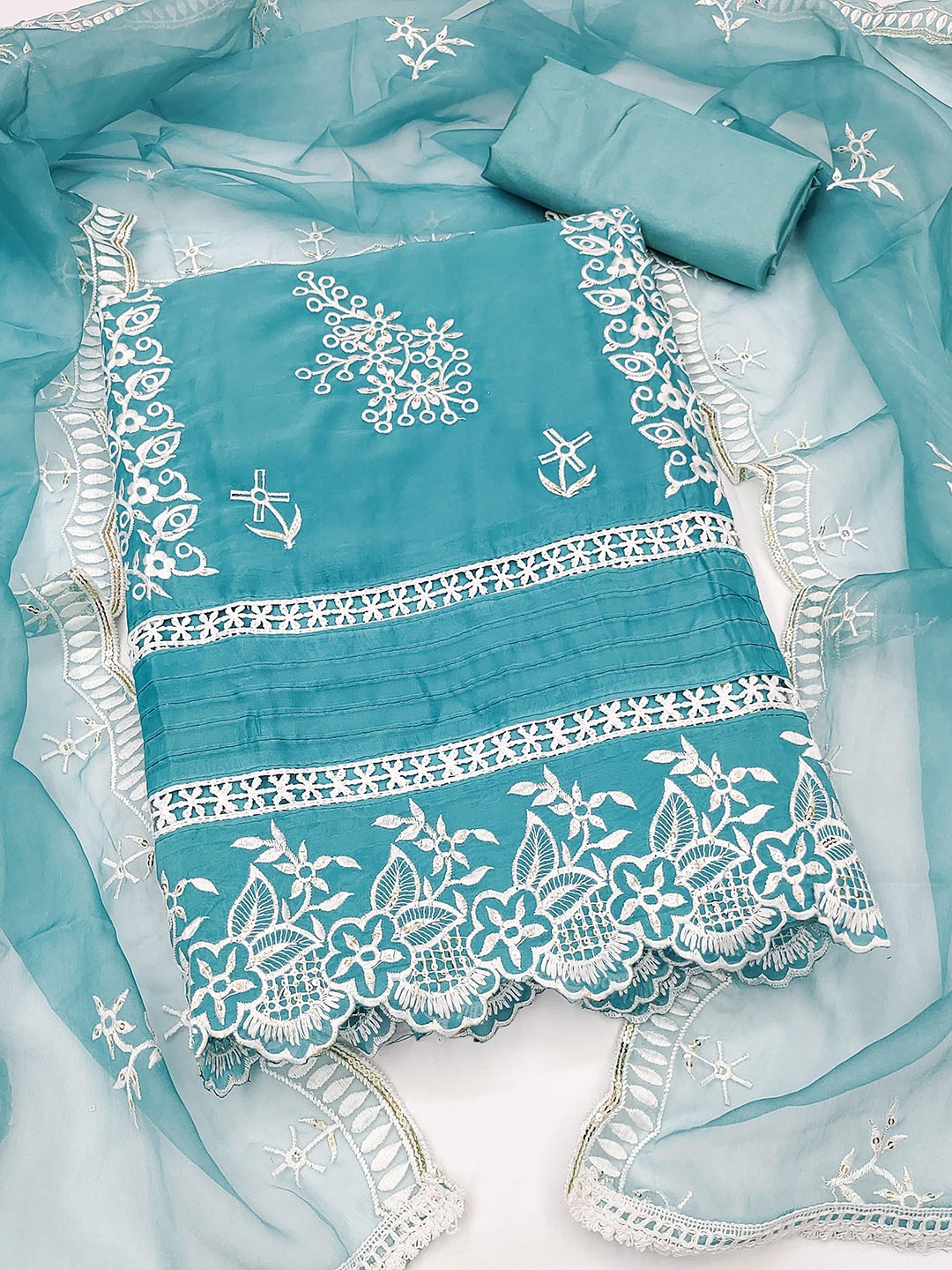 SHADOW & SAINING Floral Embroidered Thread Work Organza Semi-Stitched Dress Material, Blue
SHADOW & SAINING Floral Embroidered Thread Work Organza Semi-Stitched Dress Material, Blue