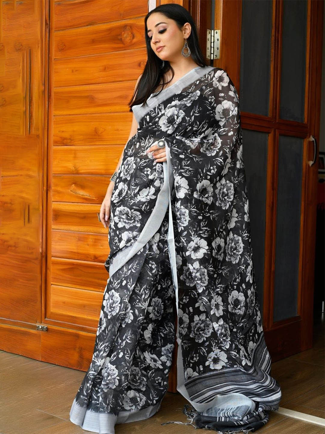 Mitera Floral Pure Cotton Saree, Black 
Mitera Floral Pure Cotton Saree, Black