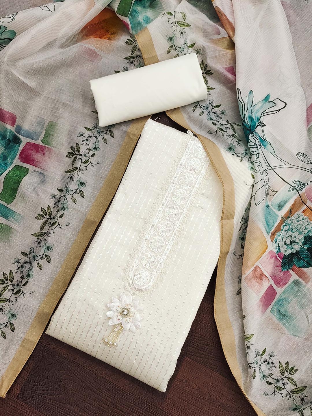 SHADOW & SAINING Floral Embroidered Sequinned Pure Silk Unstitched Dress Material, White
SHADOW & SAINING Floral Embroidered Sequinned Pure Silk Unstitched Dress Material, White