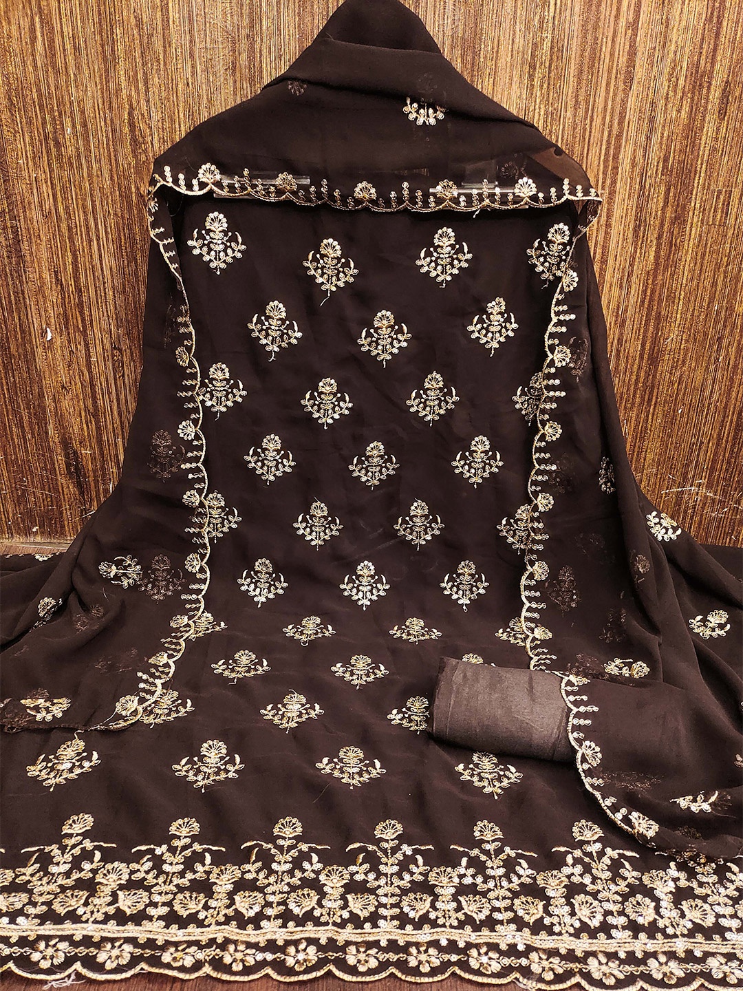 SHADOW & SAINING Floral Zari Embroidered Silk Georgette Unstitched Dress Material, Brown
SHADOW & SAINING Floral Zari Embroidered Silk Georgette Unstitched Dress Material, Brown