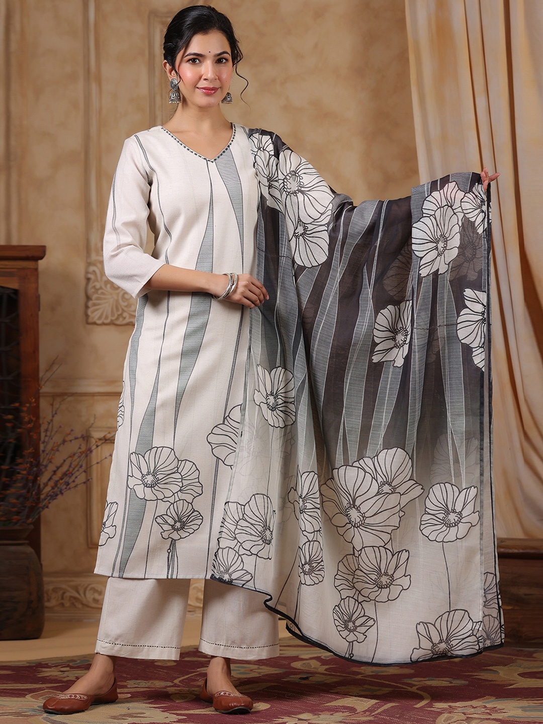 all about you Floral Printed Pure Cotton Straight Kurta with Trousers & Dupatta, Off white
all about you Floral Printed Pure Cotton Straight Kurta with Trousers & Dupatta, Off white