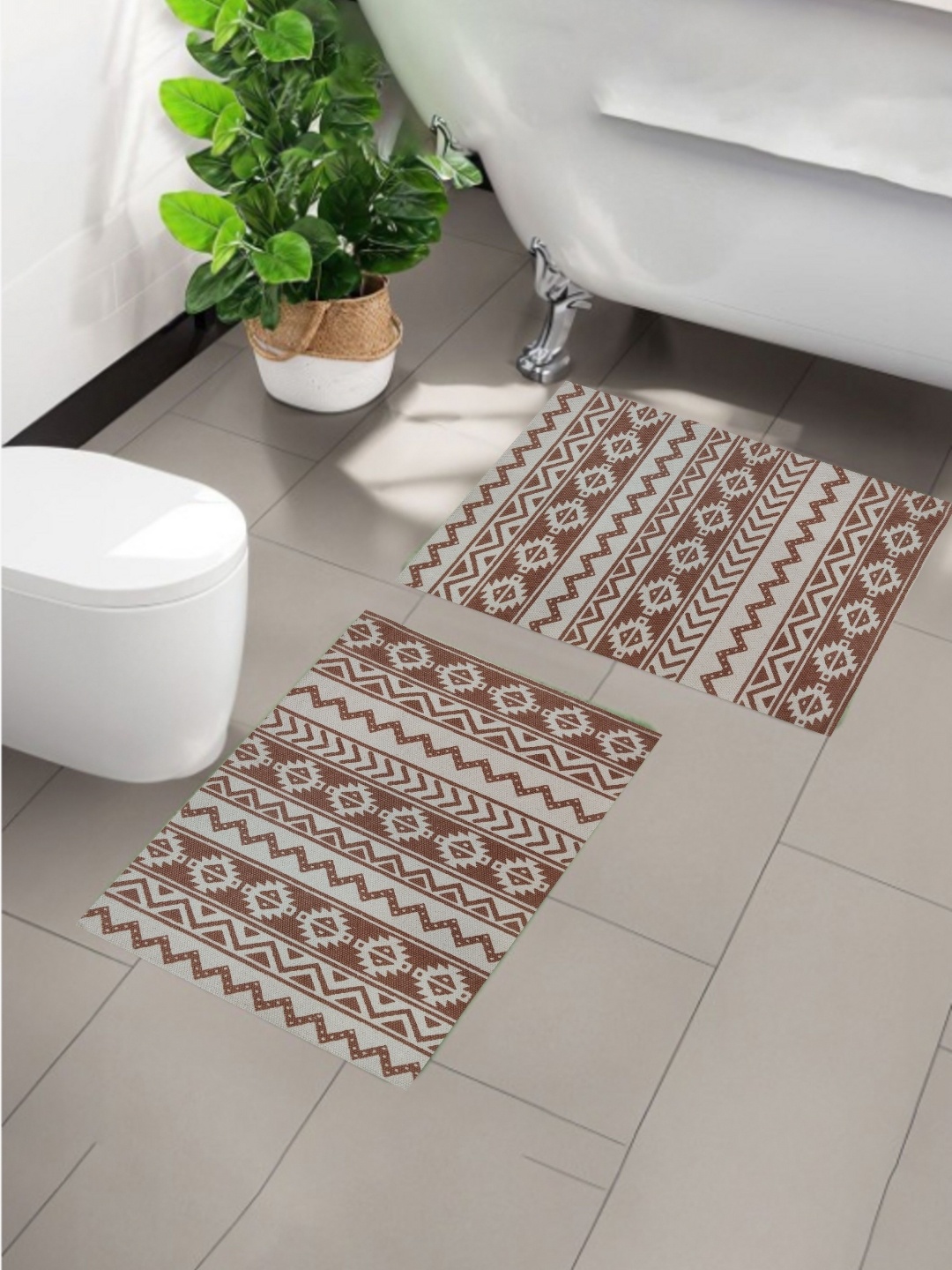 GOKAL EXPORTS Glorious Beige & Brown Super Soft Anti Slip Geometric Printed Floor Doormat
GOKAL EXPORTS Glorious Beige & Brown Super Soft Anti Slip Geometric Printed Floor Doormat