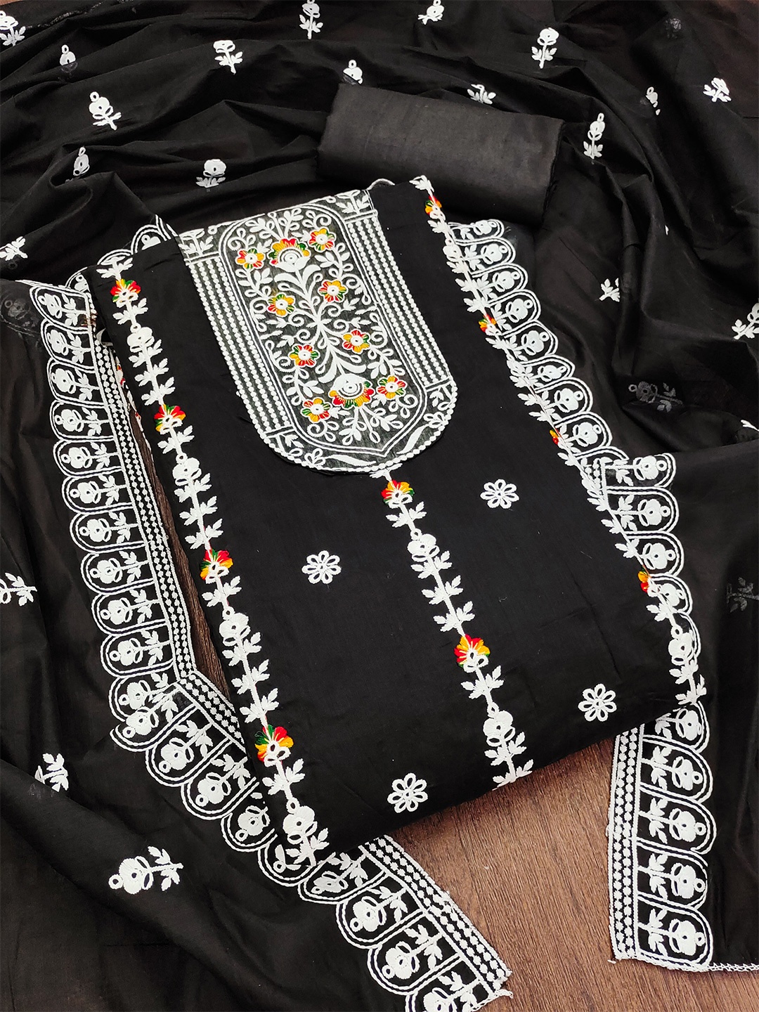 SHADOW & SAINING Floral Embroidered Chanderi Cotton Unstitched Dress Material, Black
SHADOW & SAINING Floral Embroidered Chanderi Cotton Unstitched Dress Material, Black