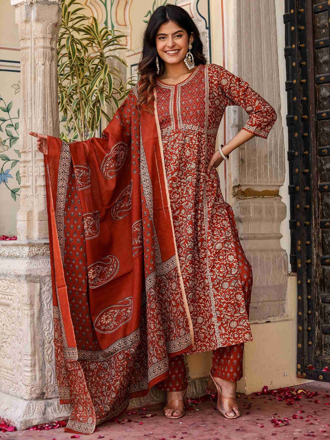 MissKurti Floral Printed Mirror Work Pure Cotton Straight Kurta With Trousers & Dupatta, Rust
MissKurti Floral Printed Mirror Work Pure Cotton Straight Kurta With Trousers & Dupatta, Rust