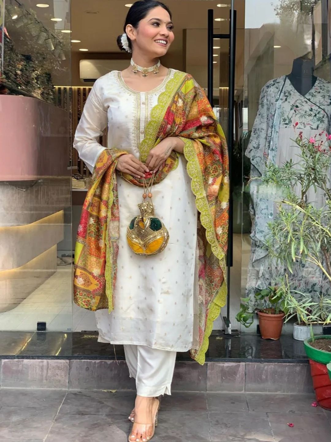 KALINI Embroidered Boat-Neck Thread Work Chanderi Silk Straight Kurta Pant Dupatta, White
KALINI Embroidered Boat-Neck Thread Work Chanderi Silk Straight Kurta Pant Dupatta, White