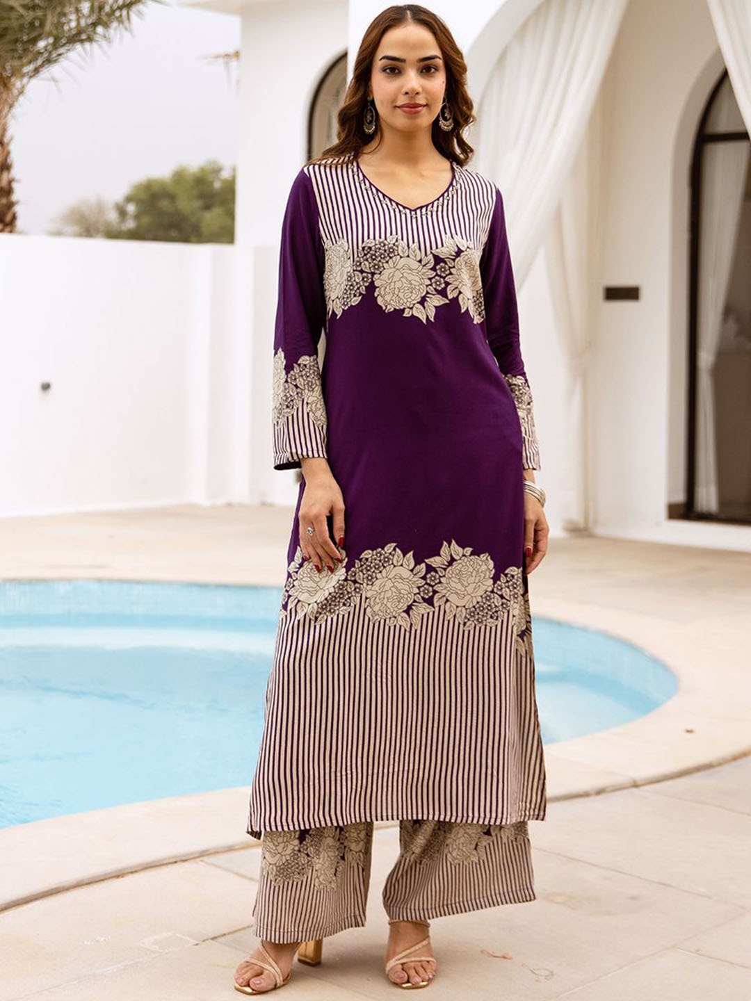 FILO HEVIS Floral Printed V-Neck Straight Chanderi Cotton Kurta With Palazzos, Purple
FILO HEVIS Floral Printed V-Neck Straight Chanderi Cotton Kurta With Palazzos, Purple