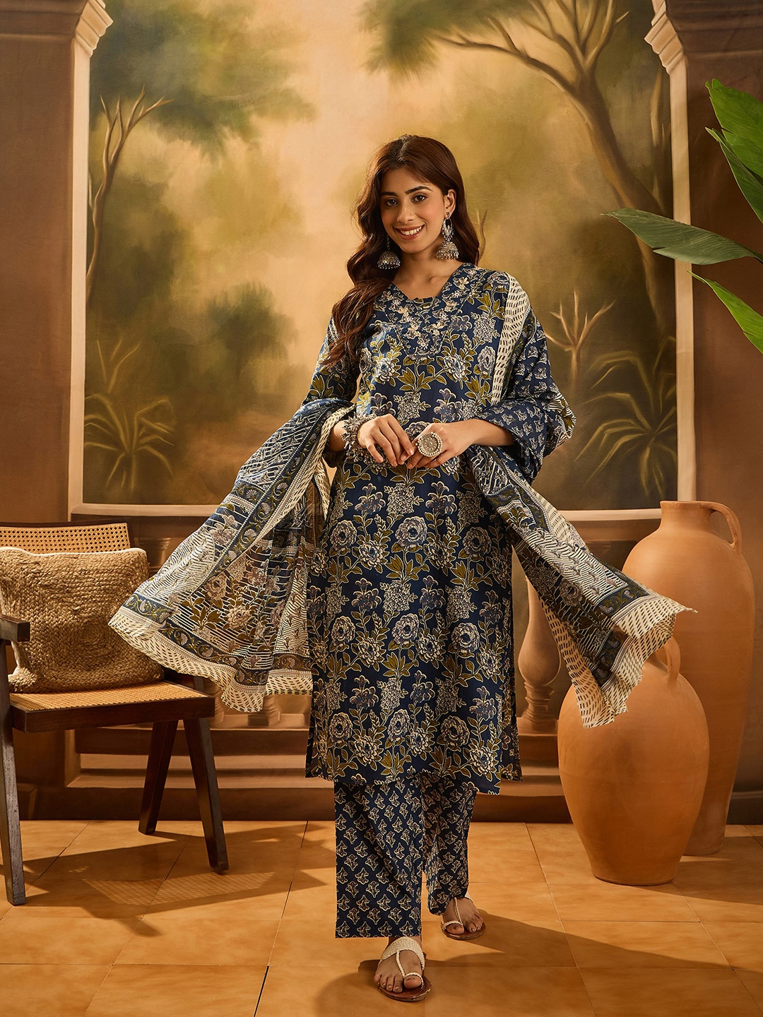 Sangria Floral Printed V-Neck Sequinned Cotton Straight Kurta With Trouser & Dupatta, Navy blue
Sangria Floral Printed V-Neck Sequinned Cotton Straight Kurta With Trouser & Dupatta, Navy blue