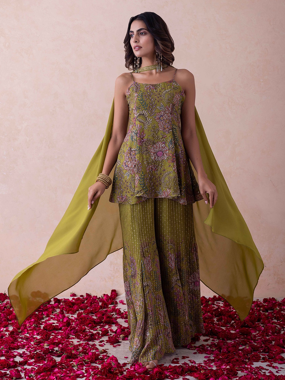 Label Naariti Floral Printed Sequinned Shoulder Straps A-Line Kurta With Sharara & Dupatta, Green
Label Naariti Floral Printed Sequinned Shoulder Straps A-Line Kurta With Sharara & Dupatta, Green