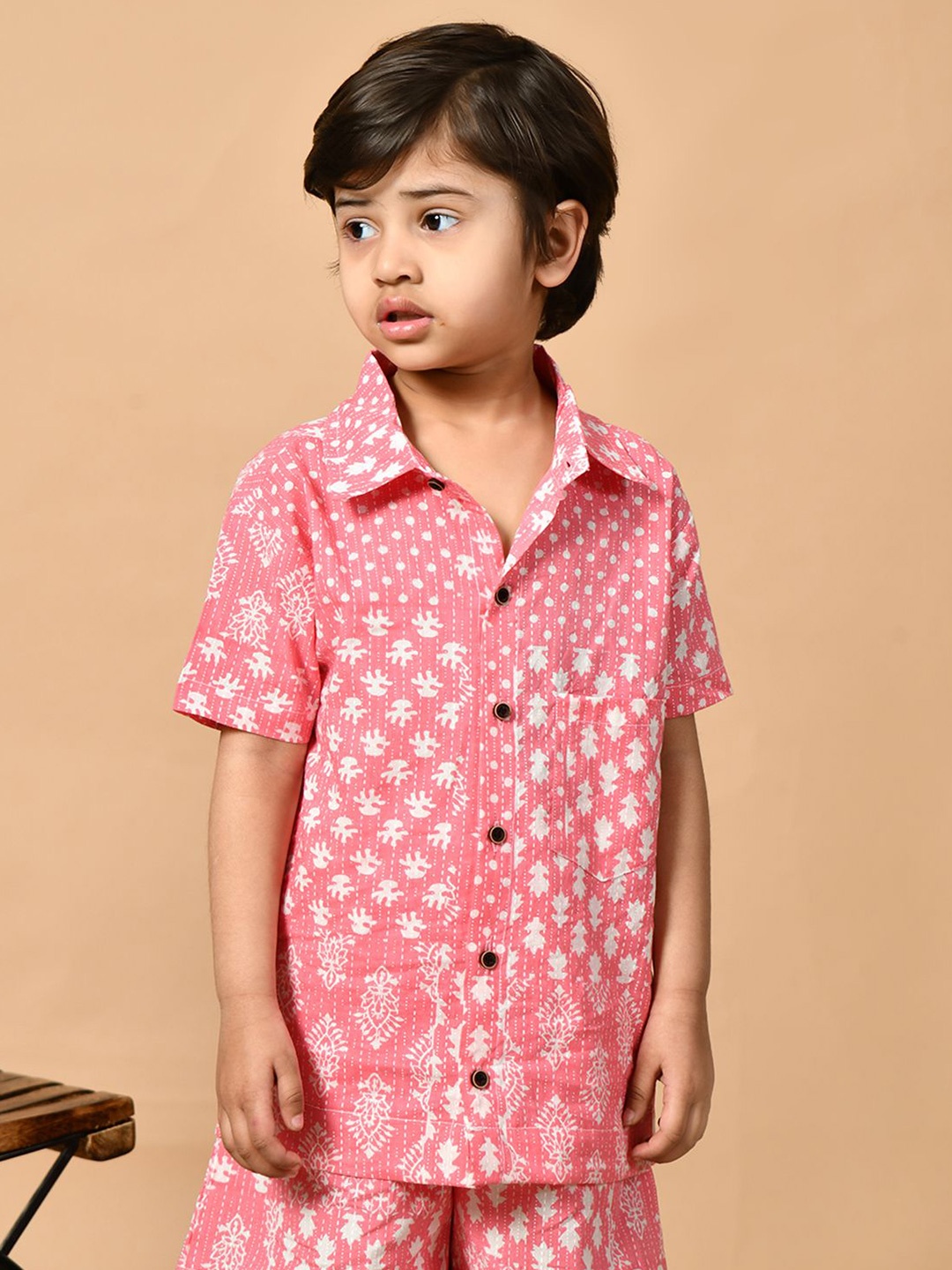 BAESD Boys Comfort Relaxed Fit Spread Collar Floral Printed Cotton Casual Shirt, Pink
BAESD Boys Comfort Relaxed Fit Spread Collar Floral Printed Cotton Casual Shirt, Pink