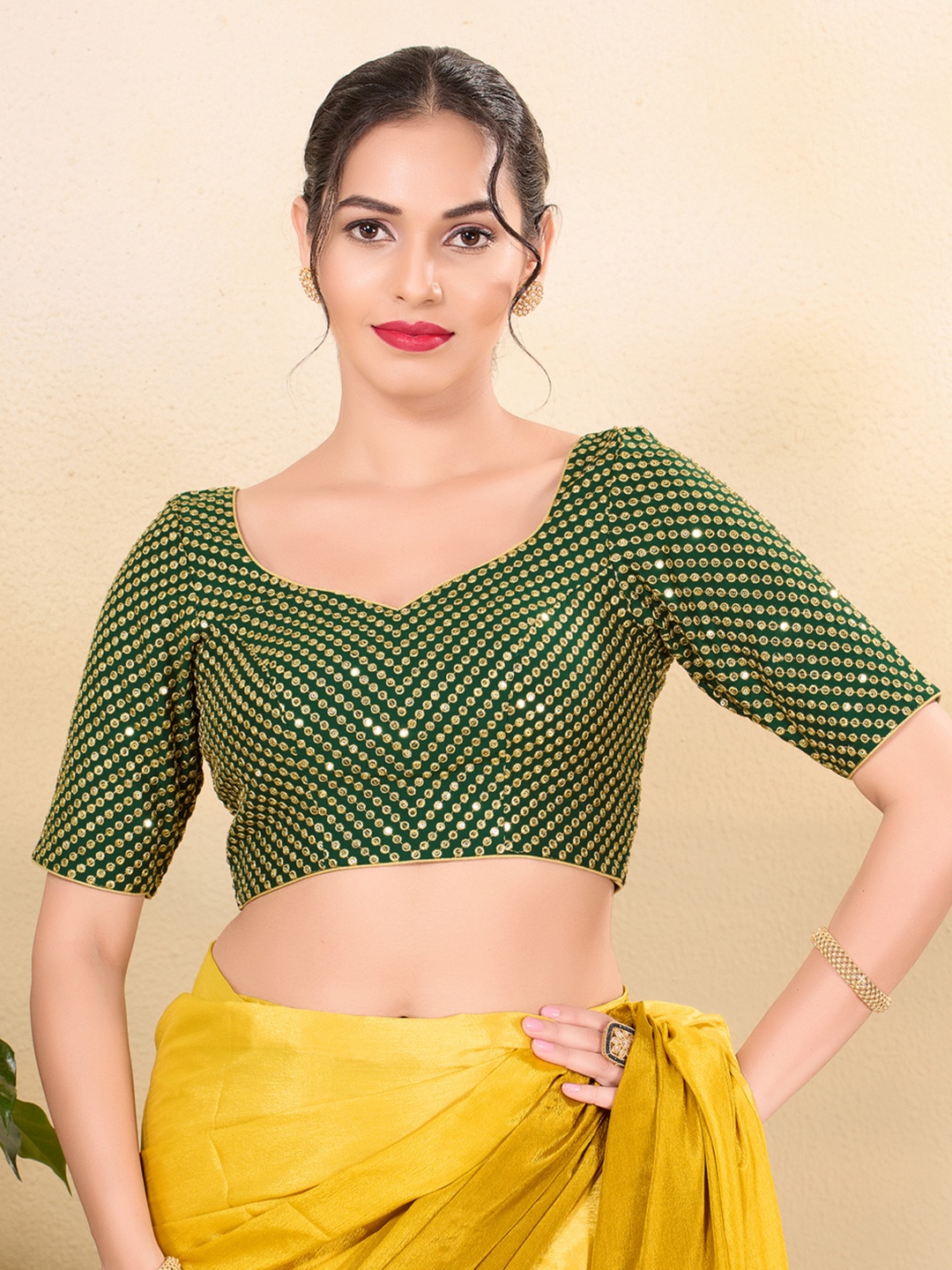 VAMAS - THE DESIGNER BLOUSES Women Sweetheart Neck Padded Saree Blouse, Green
VAMAS - THE DESIGNER BLOUSES Women Sweetheart Neck Padded Saree Blouse, Green