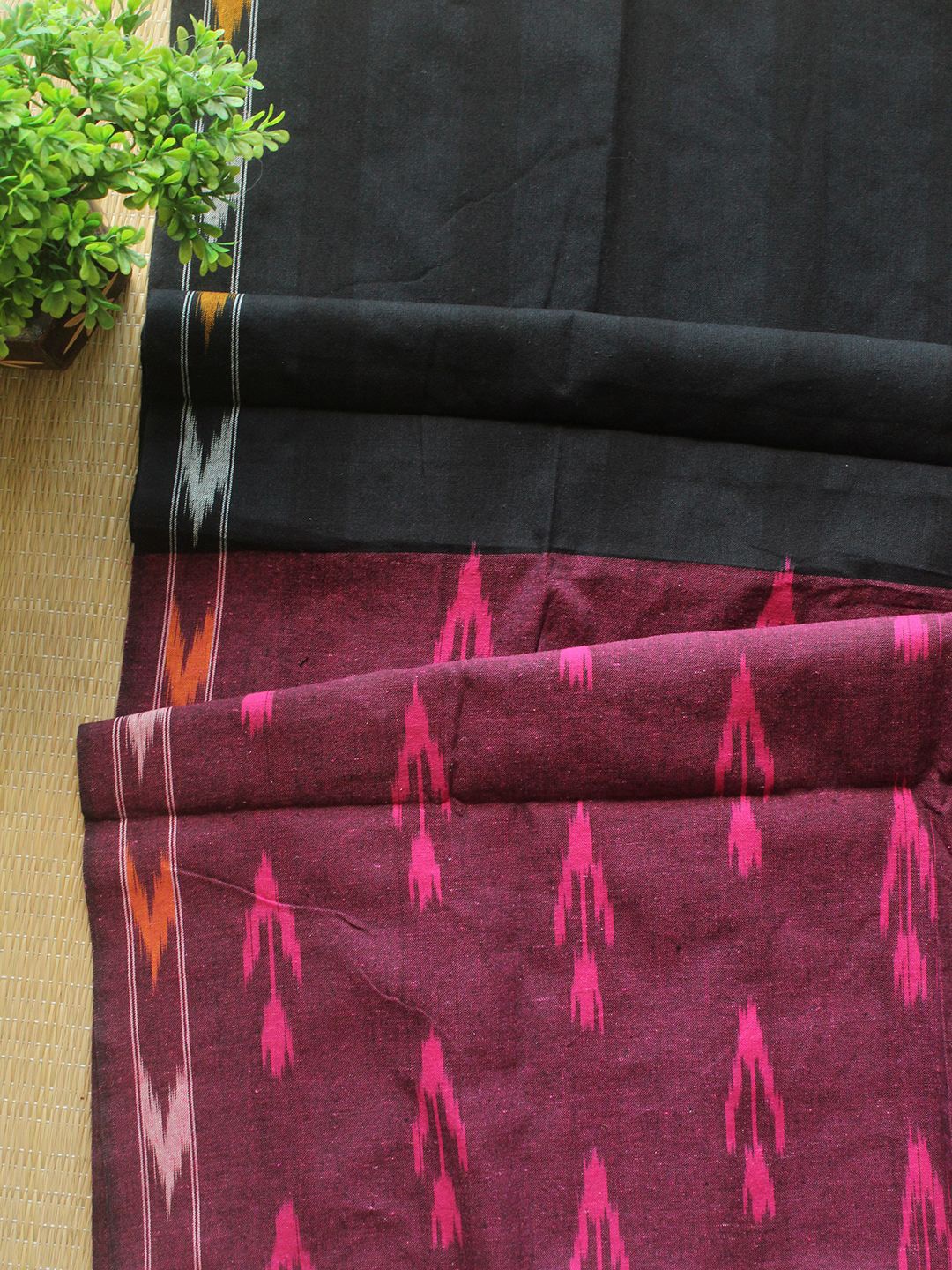 Weaves of Tradition Pochampally Ikkat Pure Cotton Unstitched Dress Material, Purple
Weaves of Tradition Pochampally Ikkat Pure Cotton Unstitched Dress Material, Purple
