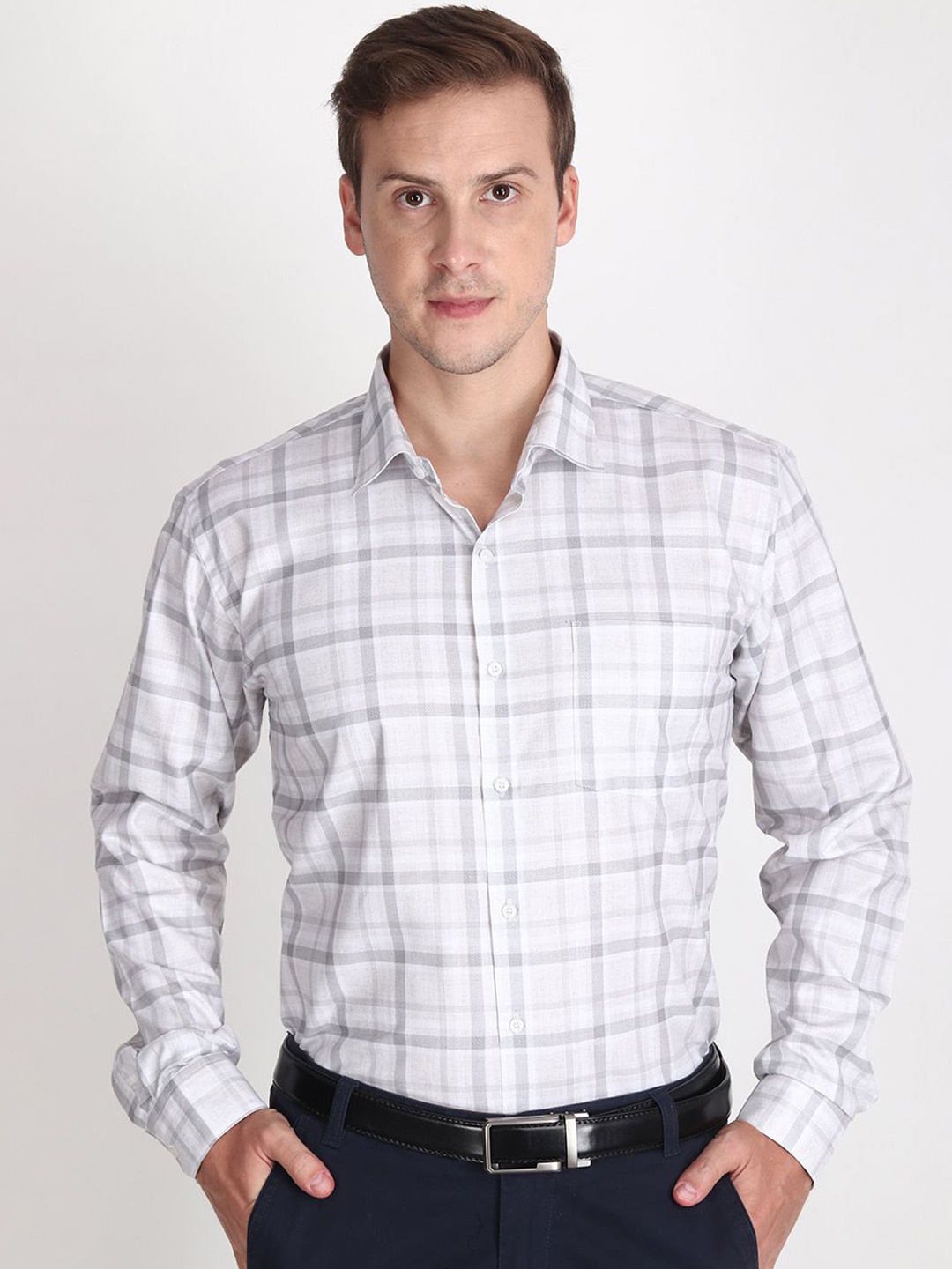 APPEL TOUCH Men Comfort Regular Fit Spread Collar Tartan Checked Cotton Casual Shirt, Off white
APPEL TOUCH Men Comfort Regular Fit Spread Collar Tartan Checked Cotton Casual Shirt, Off white