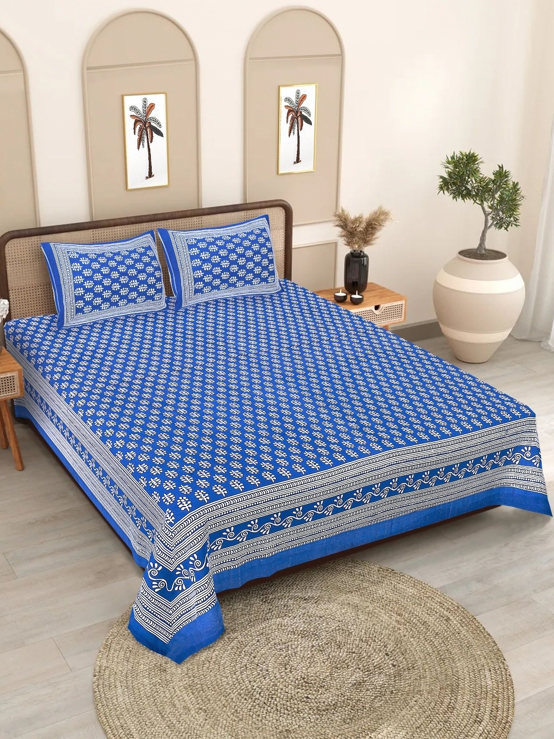 Texstylers Blue And White Printed Pure Cotton 186 TC Queen Bedsheet Set - 2.08 m X 2.28 m
Texstylers Blue And White Printed Pure Cotton 186 TC Queen Bedsheet Set - 2.08 m X 2.28 m
