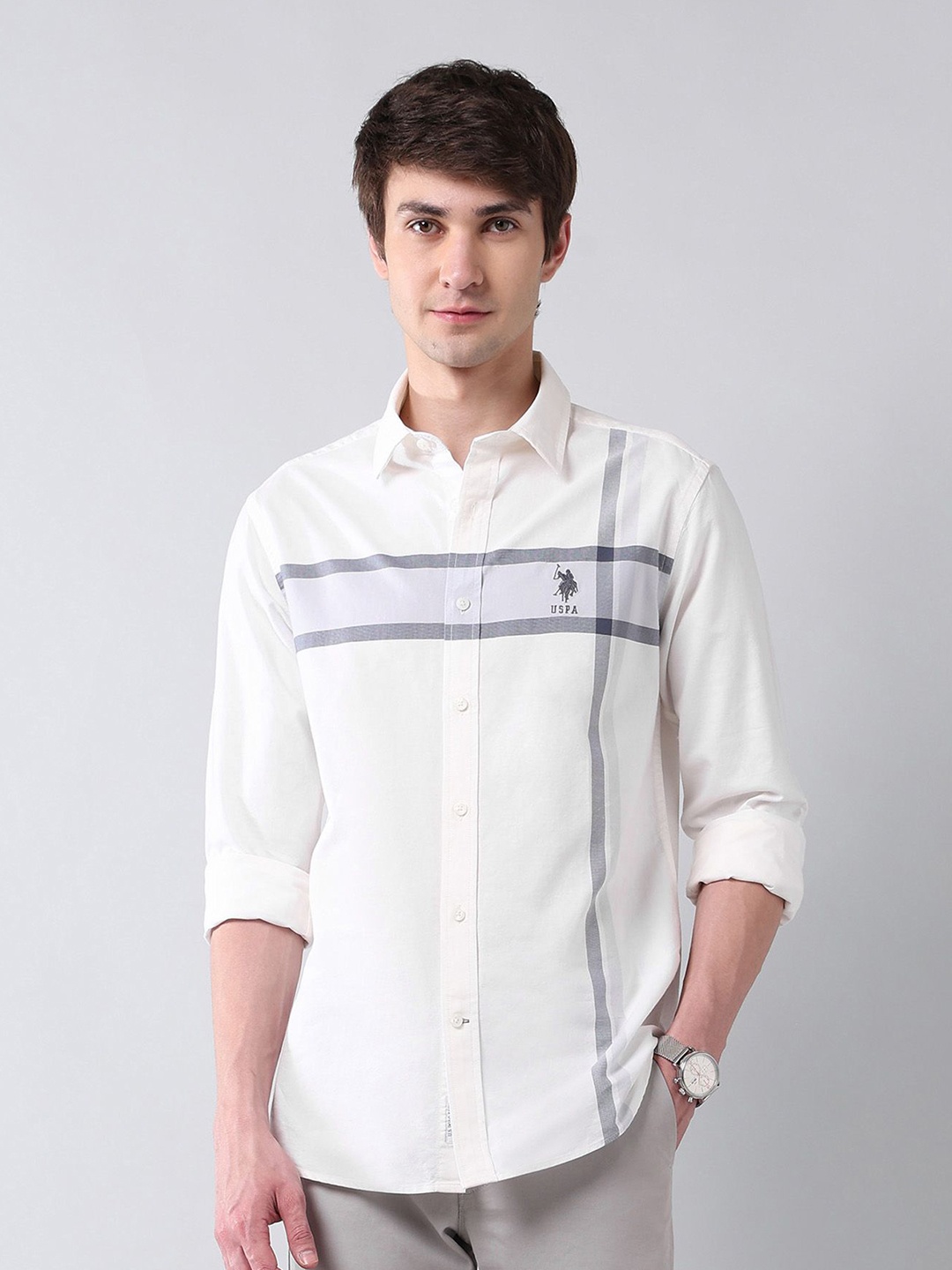 U.S. Polo Assn. Men Classic Tailored Fit Spread Collar Multi Striped Cotton Casual Shirt, White
U.S. Polo Assn. Men Classic Tailored Fit Spread Collar Multi Striped Cotton Casual Shirt, White