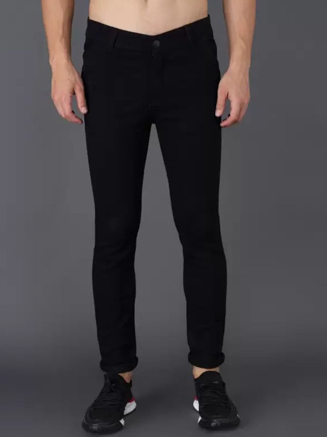 LINARIA Men Classic Slim Fit Stretchable Jeans, Black
LINARIA Men Classic Slim Fit Stretchable Jeans, Black