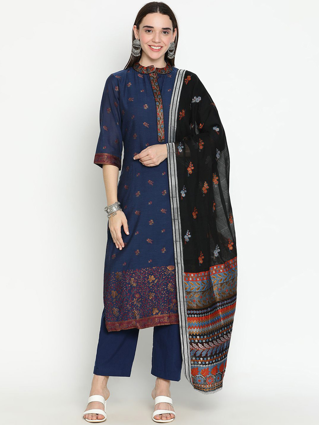 SHINGORA Floral Woven Design Mandarin Collar Straight Kurta With Trousers & Dupatta, Navy blue
SHINGORA Floral Woven Design Mandarin Collar Straight Kurta With Trousers & Dupatta, Navy blue
