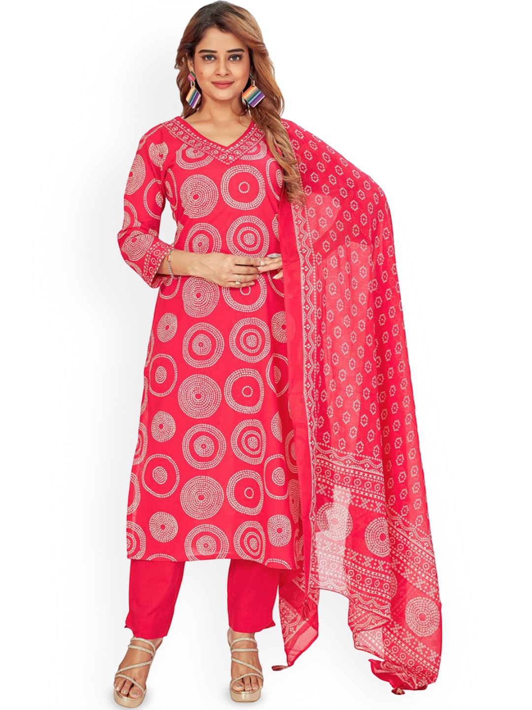 Amchoor Bandhani Printed Mirror Work Pure Cotton Straight Kurta With Trouser & Dupatta, Pink
Amchoor Bandhani Printed Mirror Work Pure Cotton Straight Kurta With Trouser & Dupatta, Pink