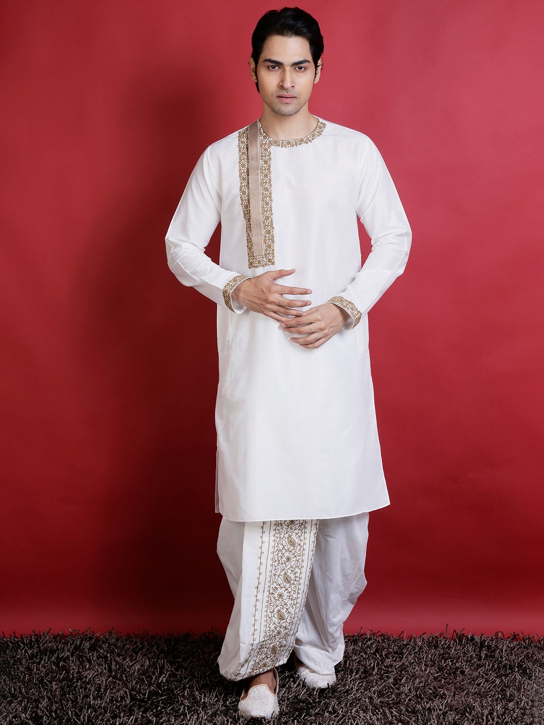 KHAAS Floral Yoke Design Angrakha Thread Work Cotton Silk Straight Kurta With Dhoti Pants, Off white
KHAAS Floral Yoke Design Angrakha Thread Work Cotton Silk Straight Kurta With Dhoti Pants, Off white