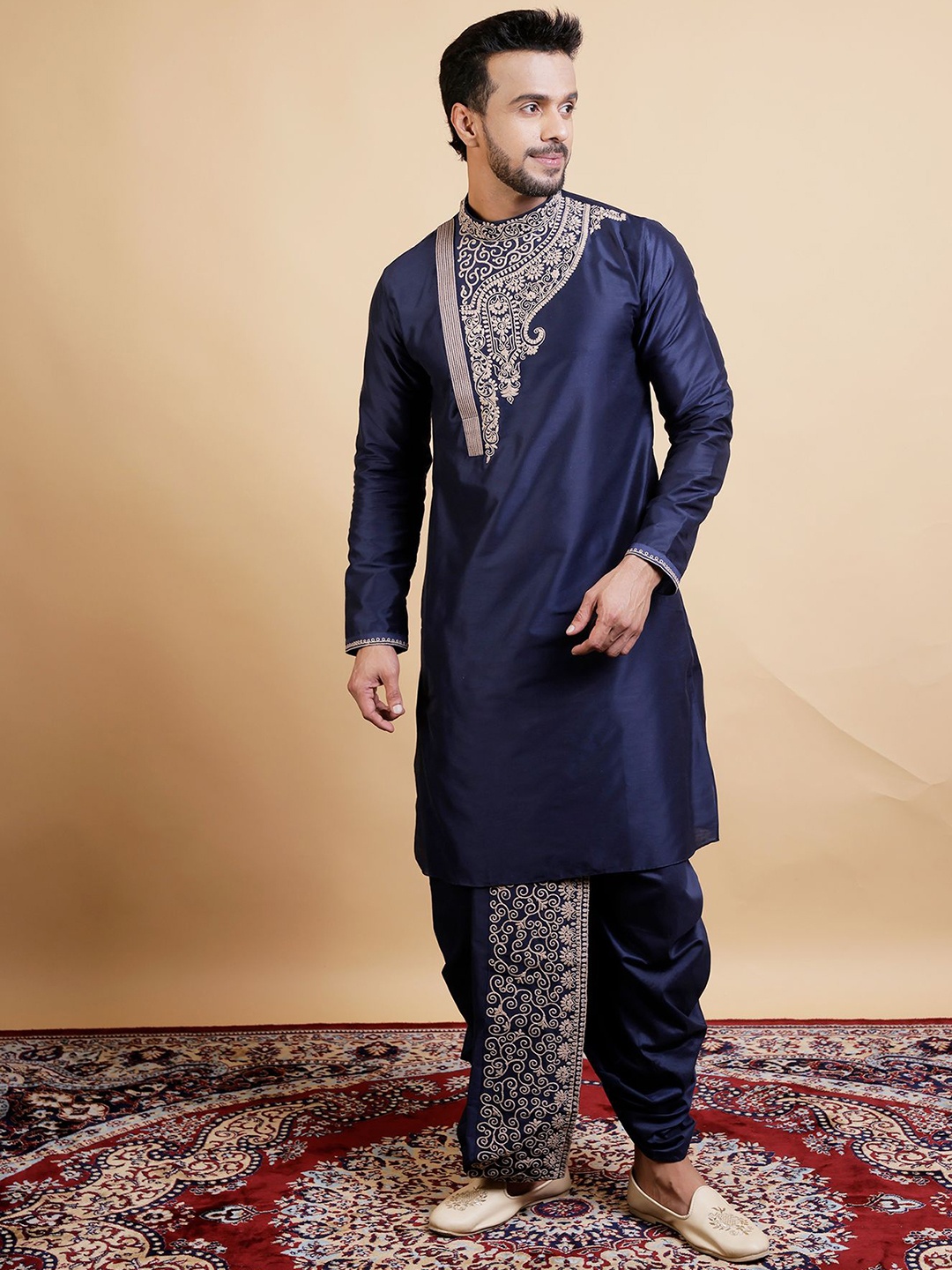 KHAAS Yoke Design Mandarin Collar Angrakha Cotton Silk Straight Kurta With Dhoti Pants, Navy blue
KHAAS Yoke Design Mandarin Collar Angrakha Cotton Silk Straight Kurta With Dhoti Pants, Navy blue