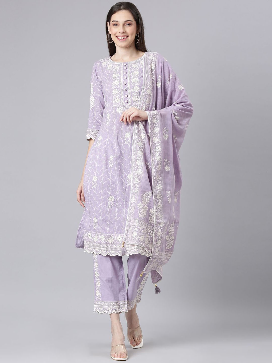 Neerus Women Floral Embroidered Panelled Aari Work Kurta with Trousers & With Dupatta, Lavender
Neerus Women Floral Embroidered Panelled Aari Work Kurta with Trousers & With Dupatta, Lavender