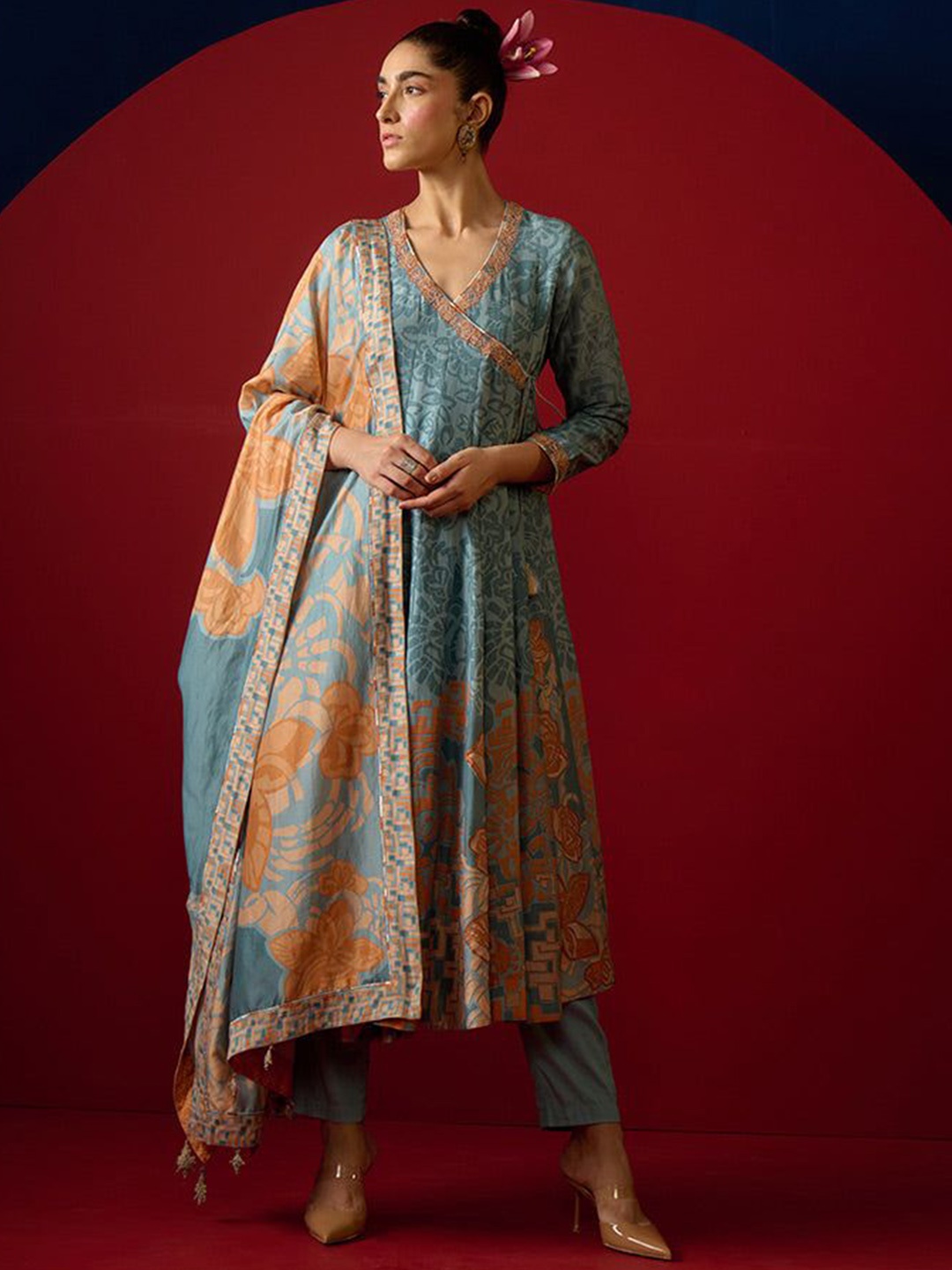SAUNDH Floral Printed V-Neck Angrakha Pure Silk Anarkali Kurta With Trousers & Dupatta, Blue
SAUNDH Floral Printed V-Neck Angrakha Pure Silk Anarkali Kurta With Trousers & Dupatta, Blue