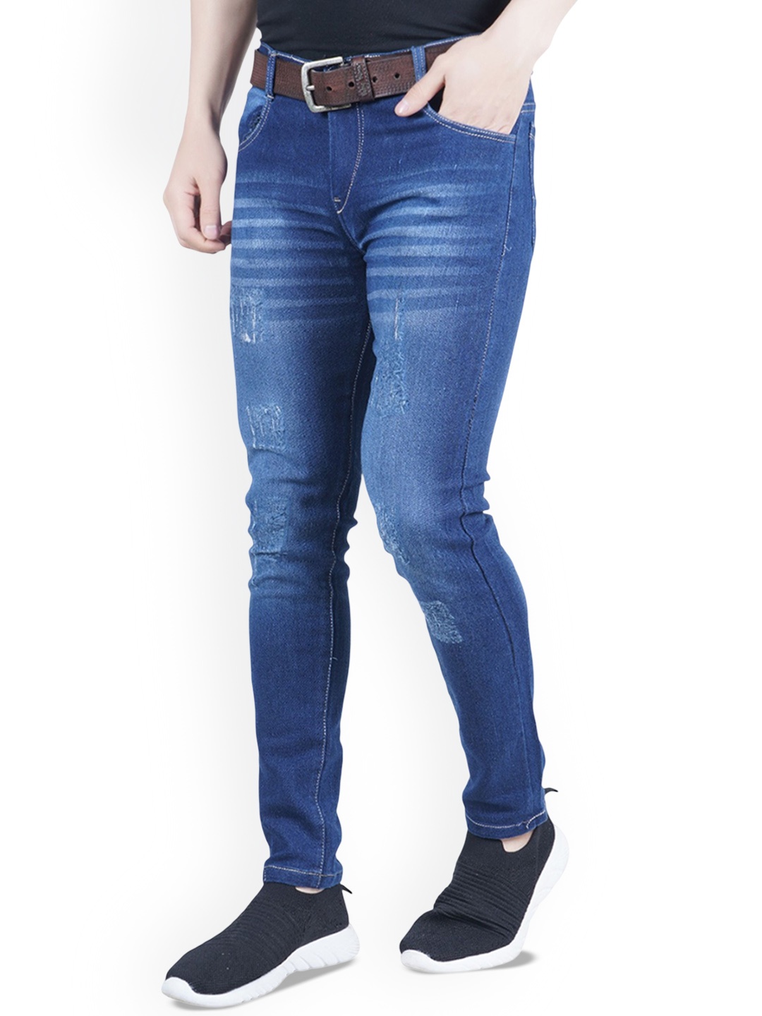 LINARIA Men Cotton Classic Slim Fit Low-Rise Mildly Distressed Light Fade Jeans, Blue
LINARIA Men Cotton Classic Slim Fit Low-Rise Mildly Distressed Light Fade Jeans, Blue