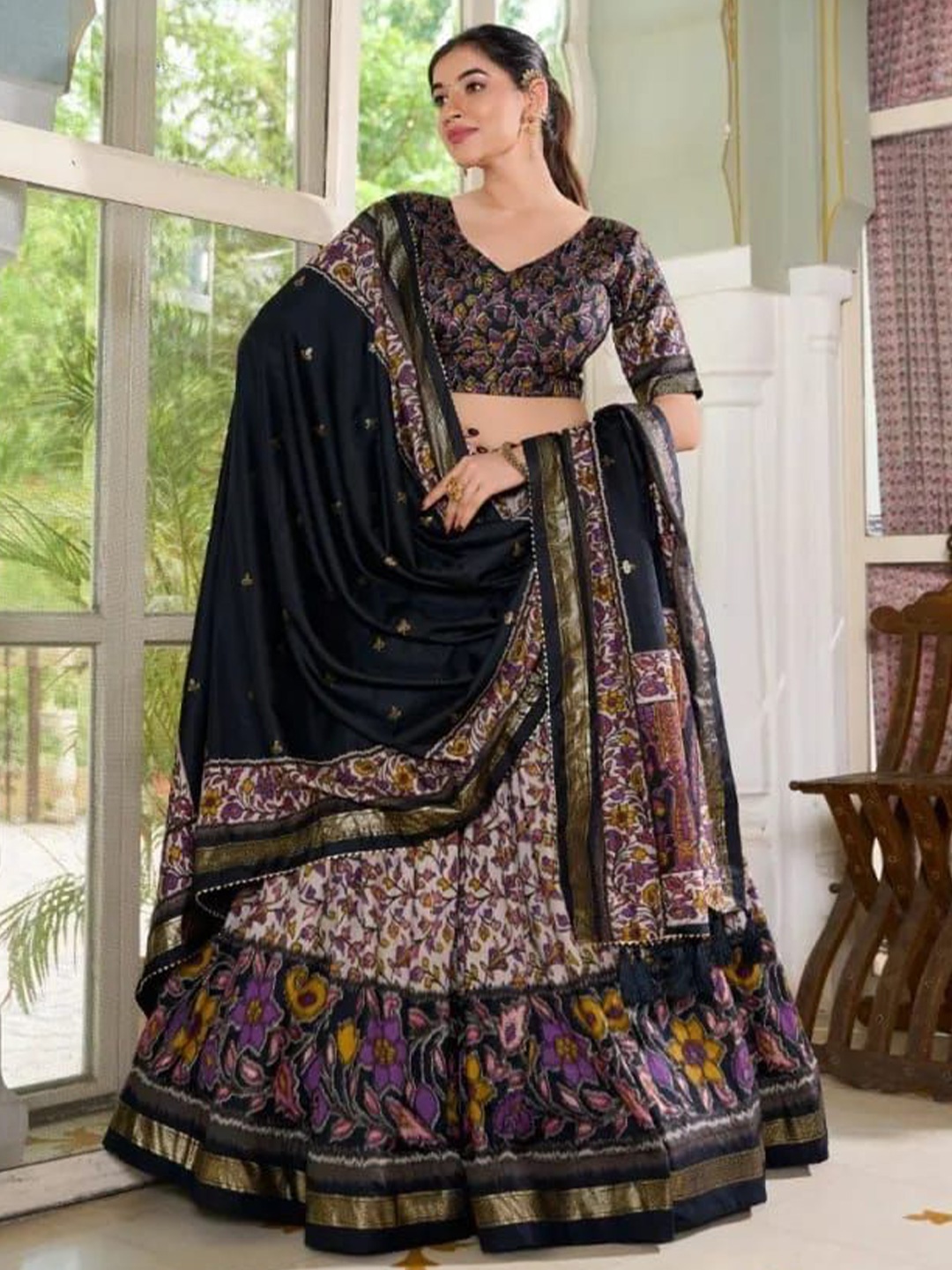 RADHVI BIZ Floral Printed Ready to Wear Lehenga & Semi-Stitched Blouse With Dupatta, Black
RADHVI BIZ Floral Printed Ready to Wear Lehenga & Semi-Stitched Blouse With Dupatta, Black