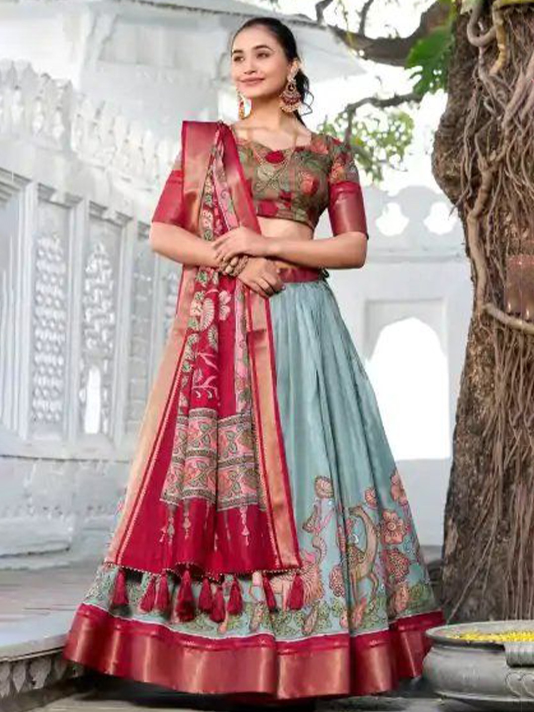 RADHVI BIZ Ethnic Printed Ready to Wear Lehenga & Semi-Stitched Blouse With Dupatta, Green
RADHVI BIZ Ethnic Printed Ready to Wear Lehenga & Semi-Stitched Blouse With Dupatta, Green