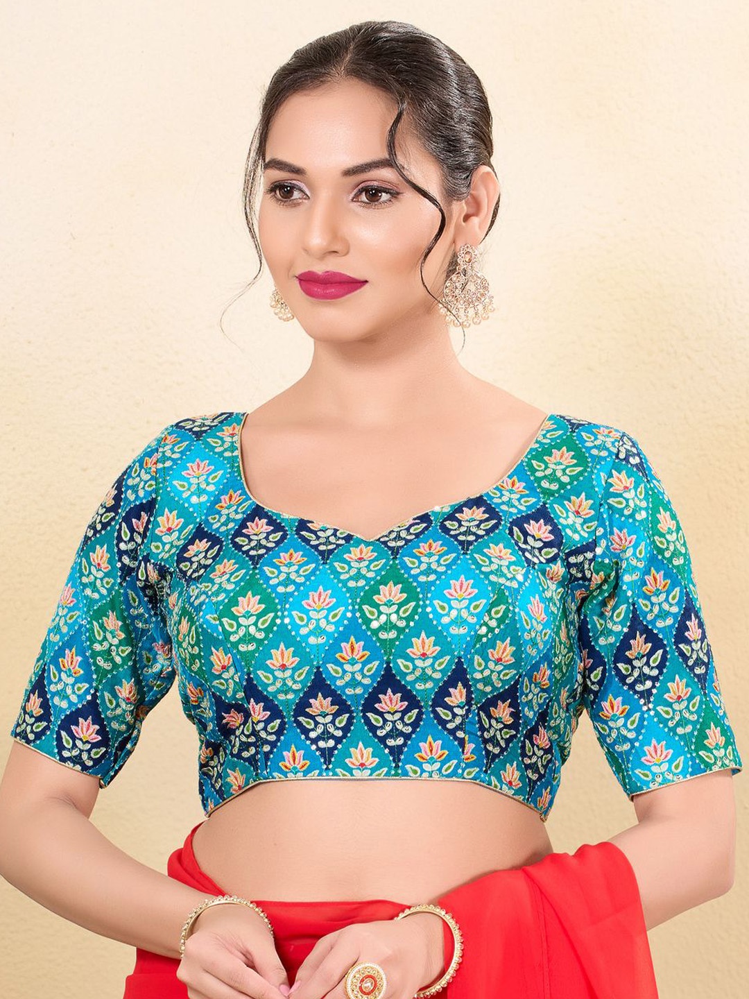 VAMAS - THE DESIGNER BLOUSES Embroidered Silk Sweet Heart Neck Padded Saree Blouse, Blue
VAMAS - THE DESIGNER BLOUSES Embroidered Silk Sweet Heart Neck Padded Saree Blouse, Blue